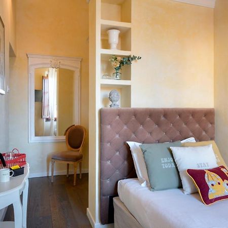Mabelle Firenze Residenza Sassetti Acomodação com café da manhã Exterior foto