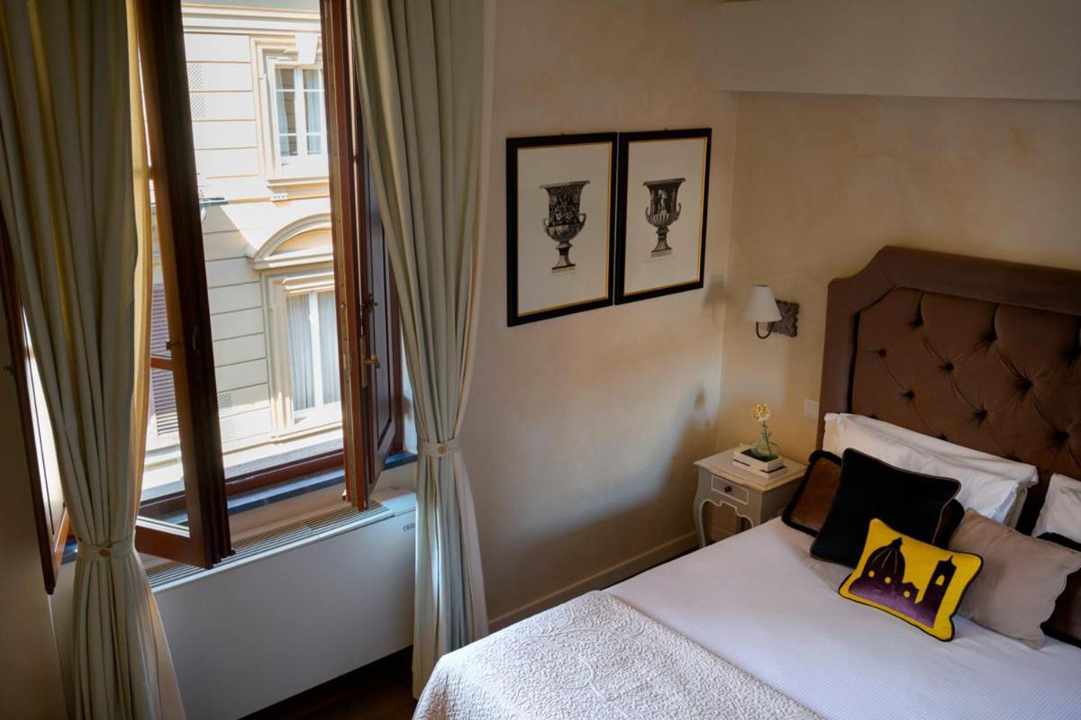 Mabelle Firenze Residenza Sassetti Acomodação com café da manhã Exterior foto